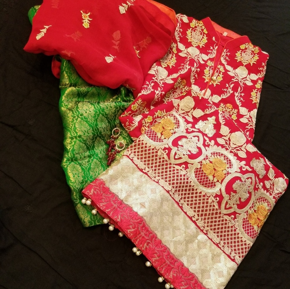 Pakistani clothes
